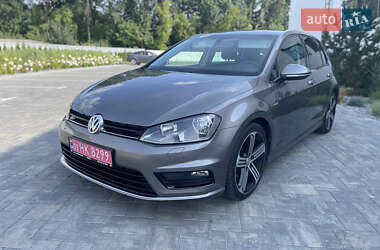 Хэтчбек Volkswagen Golf 2014 в Луцке