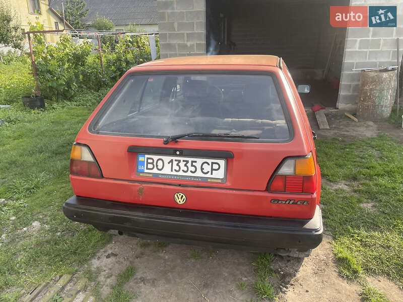 Хетчбек Volkswagen Golf 1990 в Почаєві
