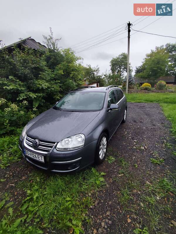 Универсал Volkswagen Golf 2008 в Рожнятове