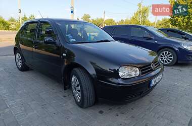 Хэтчбек Volkswagen Golf 2000 в Кременчуге