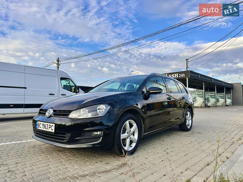 Універсал Volkswagen Golf 2015 в Львові