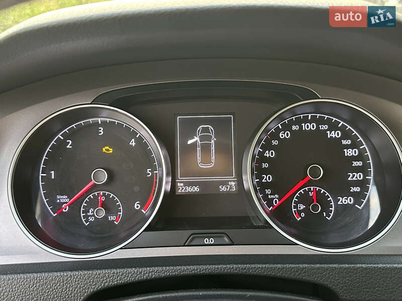 Універсал Volkswagen Golf 2015 в Львові