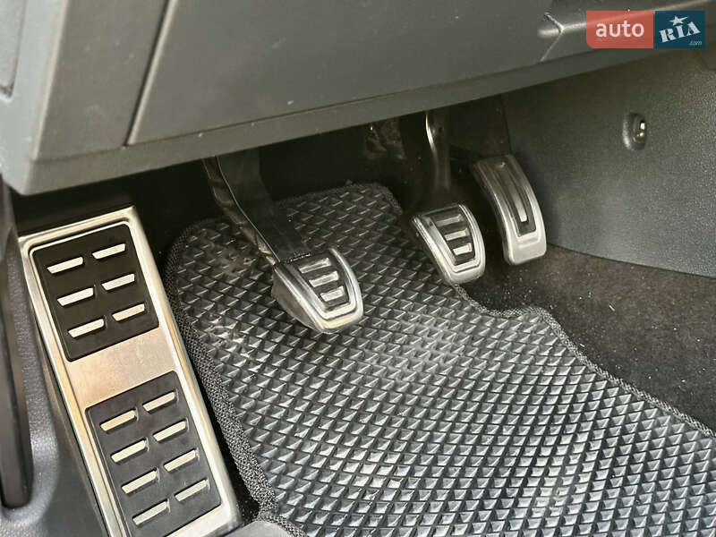 Універсал Volkswagen Golf 2015 в Львові