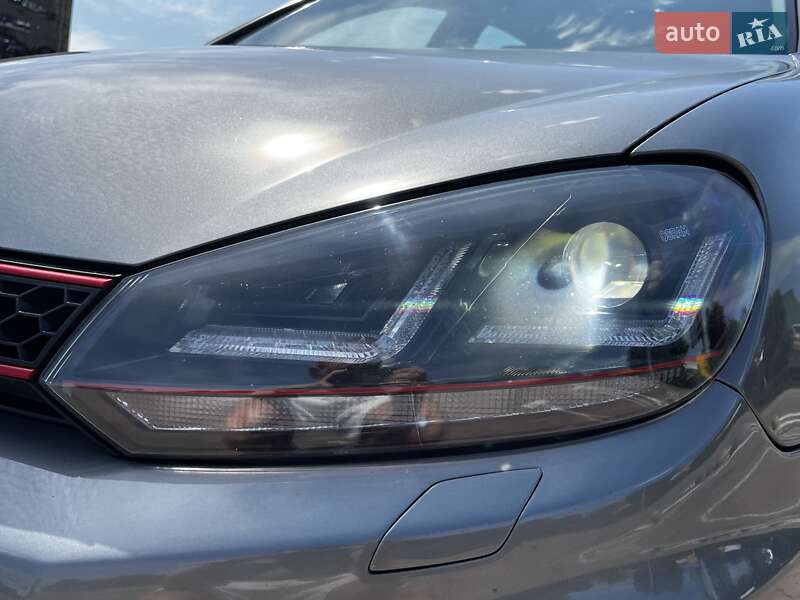 Хэтчбек Volkswagen Golf 2012 в Киеве