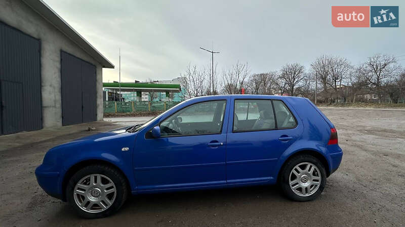 Хэтчбек Volkswagen Golf 2000 в Каменец-Подольском