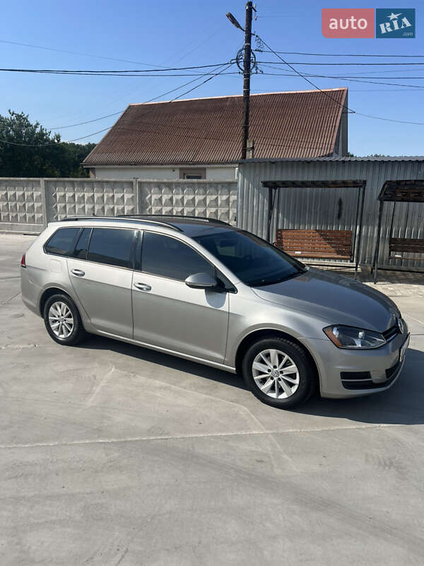 Універсал Volkswagen Golf 2017 в Білій Церкві