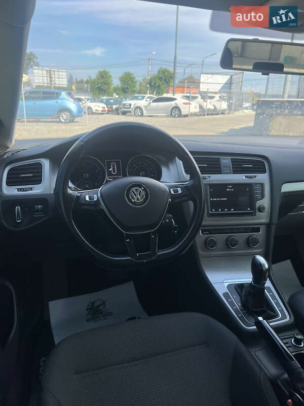 Універсал Volkswagen Golf 2017 в Білій Церкві