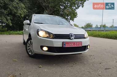 Універсал Volkswagen Golf 2009 в Рівному