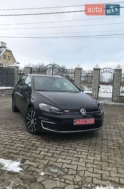 Хетчбек Volkswagen Golf 2019 в Рівному