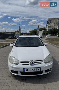 Хетчбек Volkswagen Golf 2006 в Дніпрі