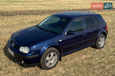 Хетчбек Volkswagen Golf 2003 в Роздільній