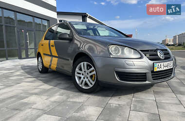 Хетчбек Volkswagen Golf 2007 в Києві