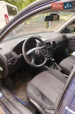Хэтчбек Volkswagen Golf 1999 в Львове