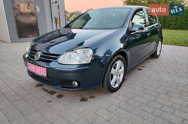 Хетчбек Volkswagen Golf 2008 в Тернополі