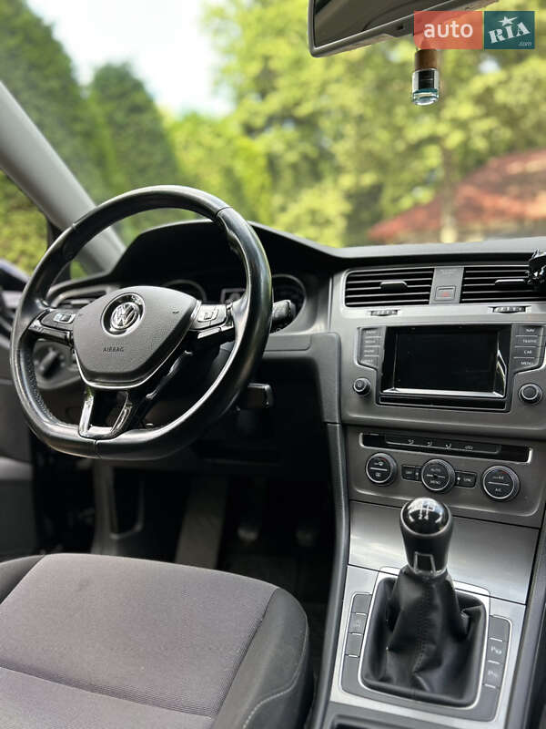 Універсал Volkswagen Golf 2014 в Трускавці