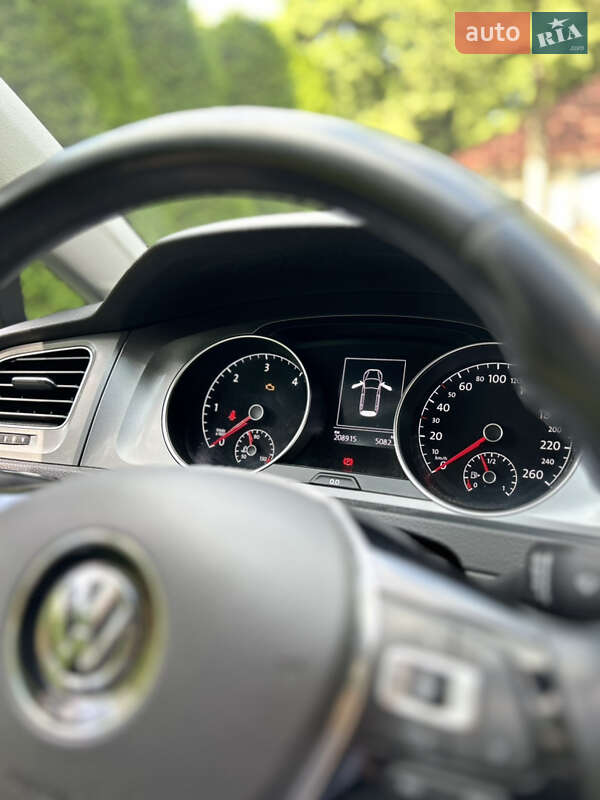 Універсал Volkswagen Golf 2014 в Трускавці