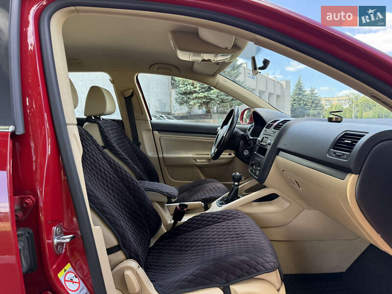 Універсал Volkswagen Golf 2008 в Рівному фото 45 Універсал Volkswagen Golf 2008 в Рівному