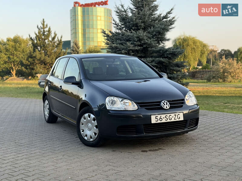 Volkswagen Golf 2005