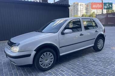 Хэтчбек Volkswagen Golf 1999 в Полтаве