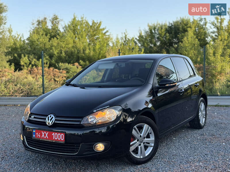 Хэтчбек Volkswagen Golf 2010 в Дрогобыче