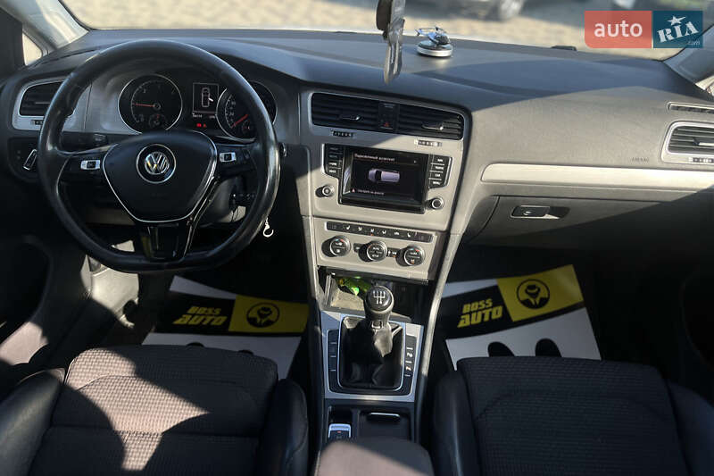 Универсал Volkswagen Golf 2014 в Мукачево