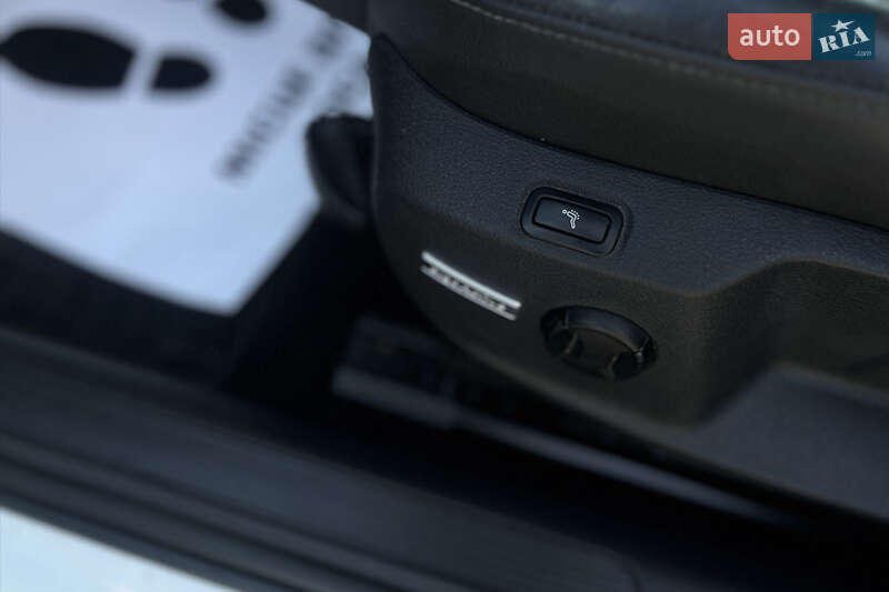 Универсал Volkswagen Golf 2014 в Мукачево