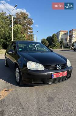 Хэтчбек Volkswagen Golf 2005 в Днепре
