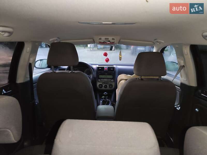 Універсал Volkswagen Golf 2008 в Луцьку