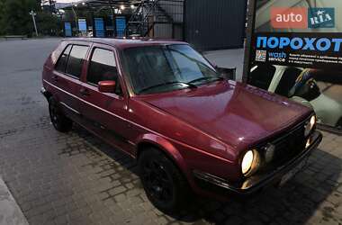 Хетчбек Volkswagen Golf 1987 в Надвірній
