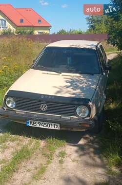 Хэтчбек Volkswagen Golf 1984 в Овруче