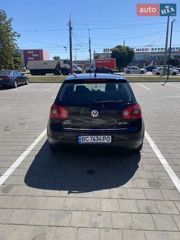 Хэтчбек Volkswagen Golf 2005 в Черкассах