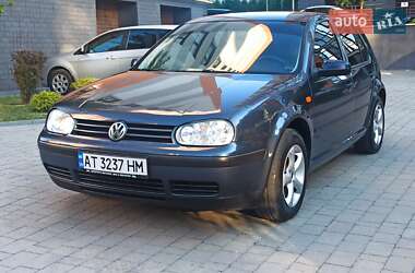 Хетчбек Volkswagen Golf 1998 в Івано-Франківську