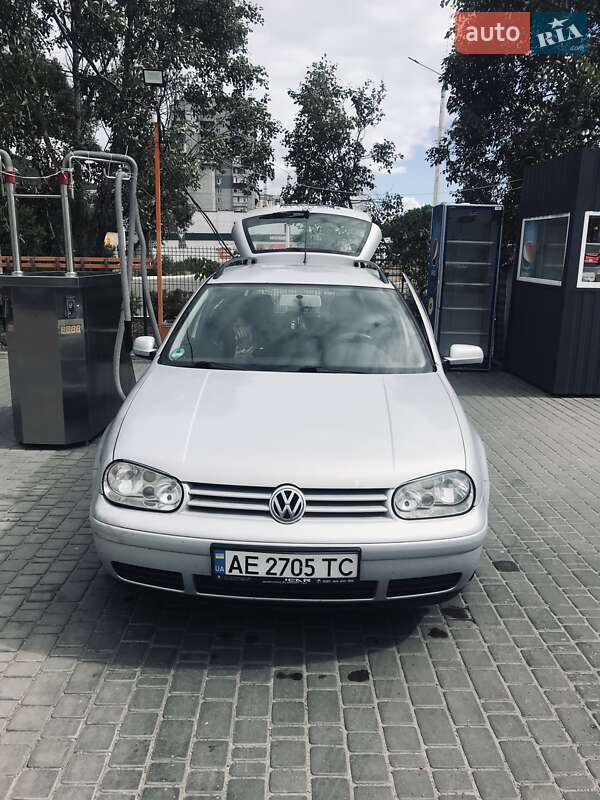 Універсал Volkswagen Golf 2000 в Кам'янському
