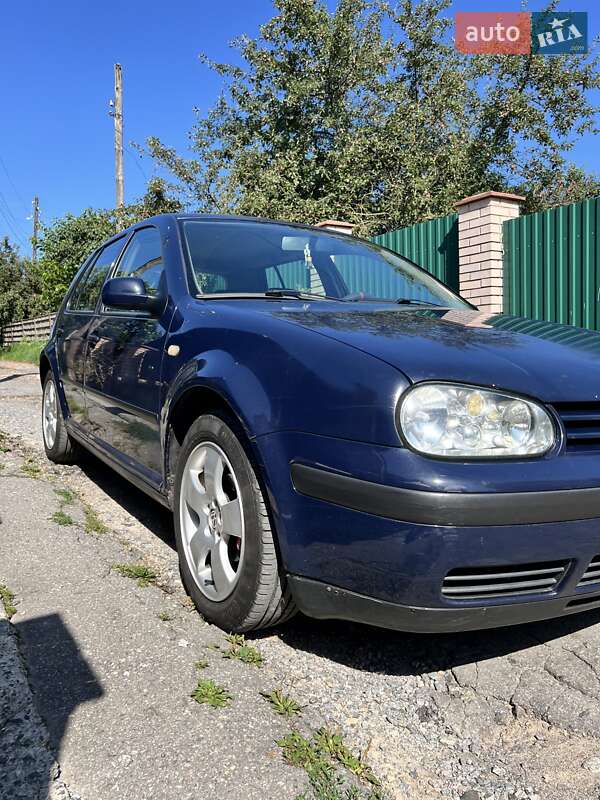 Volkswagen Golf 1998