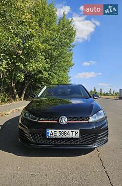 Хетчбек Volkswagen Golf 2014 в Кривому Розі