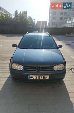 Универсал Volkswagen Golf 2000 в Любешове
