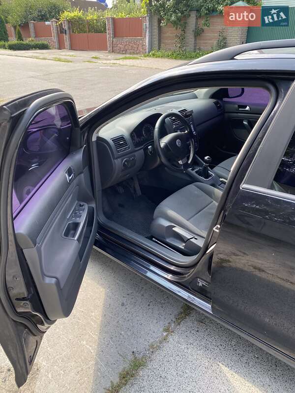 Универсал Volkswagen Golf 2008 в Софиевской Борщаговке