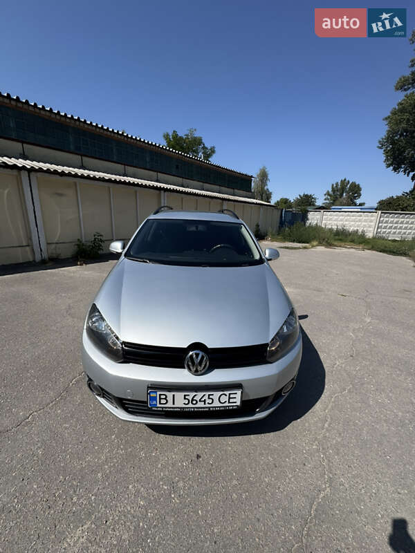 Volkswagen Golf 2011 Volkswagen Golf 2011