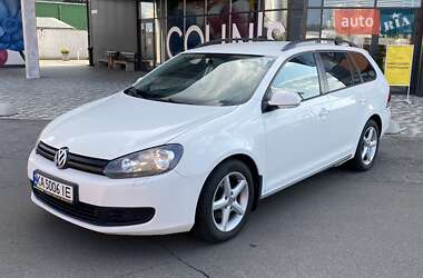 Универсал Volkswagen Golf 2010 в Киеве