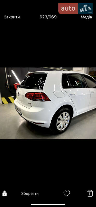 Хетчбек Volkswagen Golf 2014 в Мукачевому