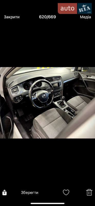 Хетчбек Volkswagen Golf 2014 в Мукачевому