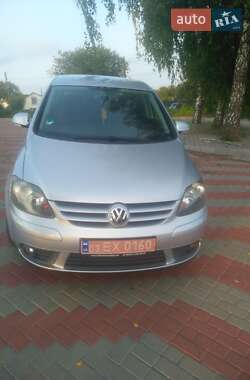 Хэтчбек Volkswagen Golf 2006 в Белой Церкви