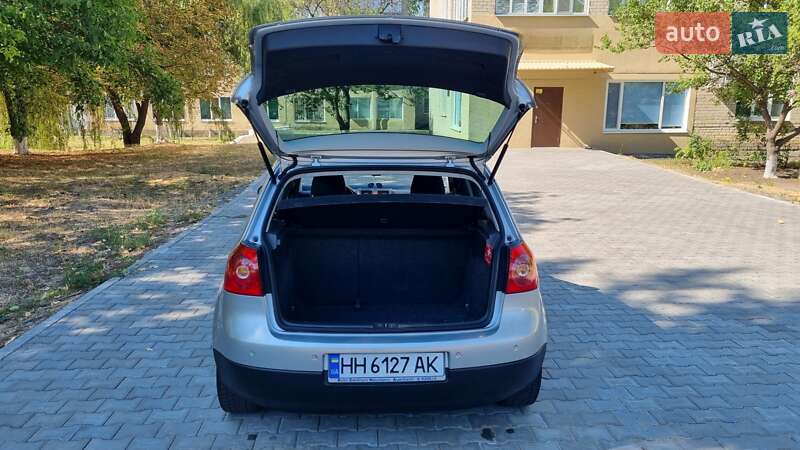Хетчбек Volkswagen Golf 2008 в Подільську