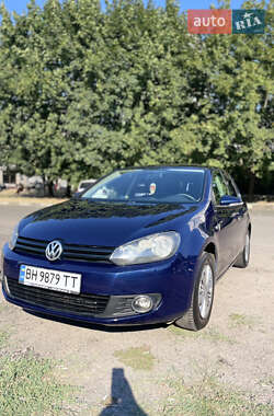 Хетчбек Volkswagen Golf 2010 в Одесі
