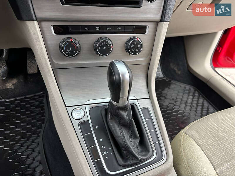 Універсал Volkswagen Golf 2015 в Білій Церкві