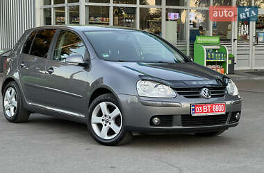 Хэтчбек Volkswagen Golf 2008 в Лубнах