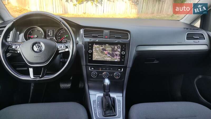 Універсал Volkswagen Golf 2018 в Черкасах