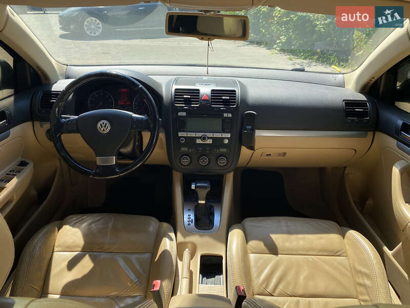 Універсал Volkswagen Golf 2008 в Львові