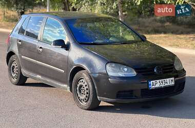 Хэтчбек Volkswagen Golf 2003 в Запорожье