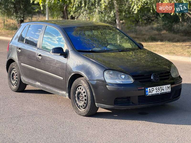 Volkswagen Golf 2003